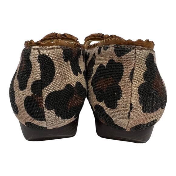 Stuart Weitzman Brown and Black Flats - Picture 6 of 11